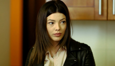 Kyanqe Sharunakvum e - Anspaseli Hxiutyun [հայկական սերիալ/հայերեն]