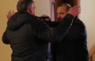 Kayaran - Episode 319 (20.12.2017) [2017/հայկական սերիալ/հայերեն]