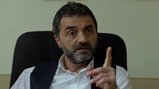 Qez Het U Aranc Qez - Episode 19 [հայկական սերիալ/հայերեն]
