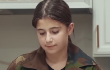Erazanqneri erkir 3 - Episode 10 [հայկական սերիալ/հայերեն]